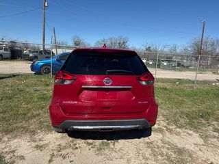 2017 Nissan Rogue SL - Exterior Rear Center Image